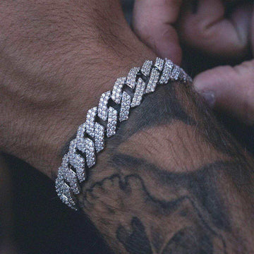 Diamond Prong Link Bracelet in White Gold
