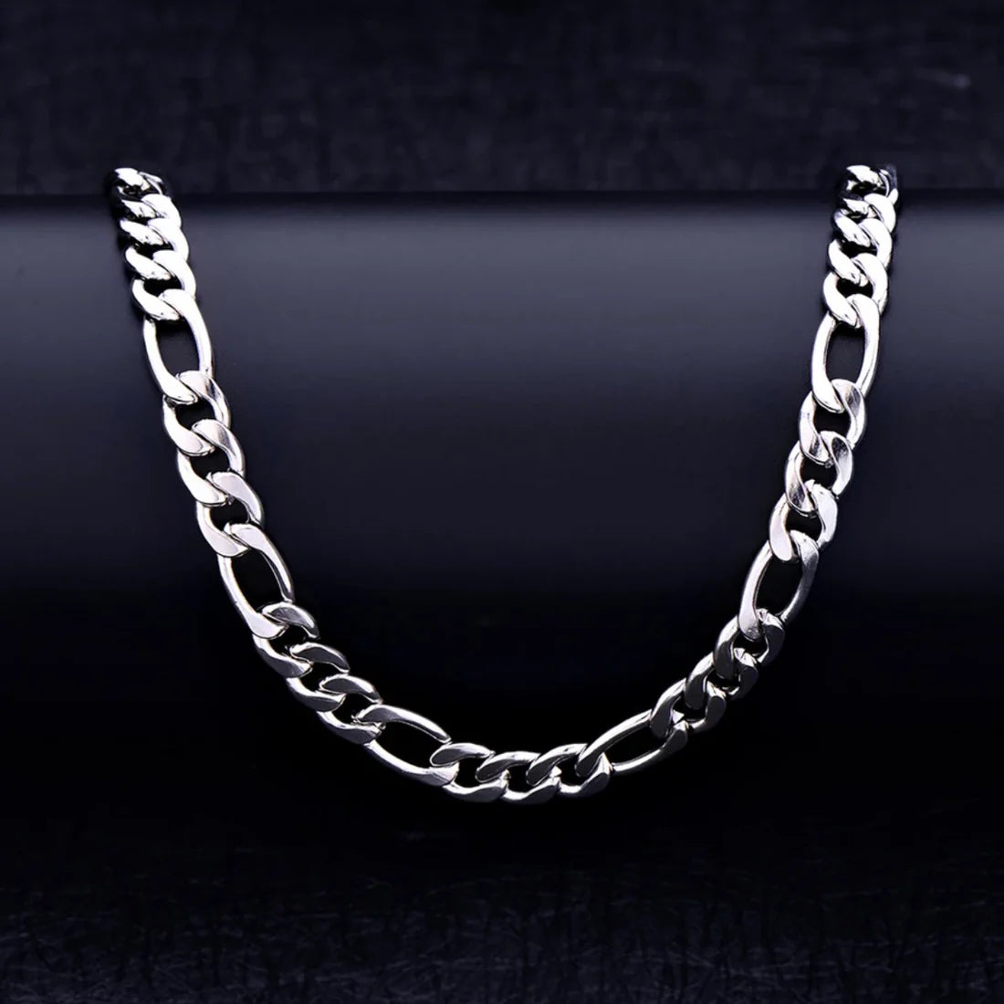 11mm Short Silver Figaro Link Neck Chain